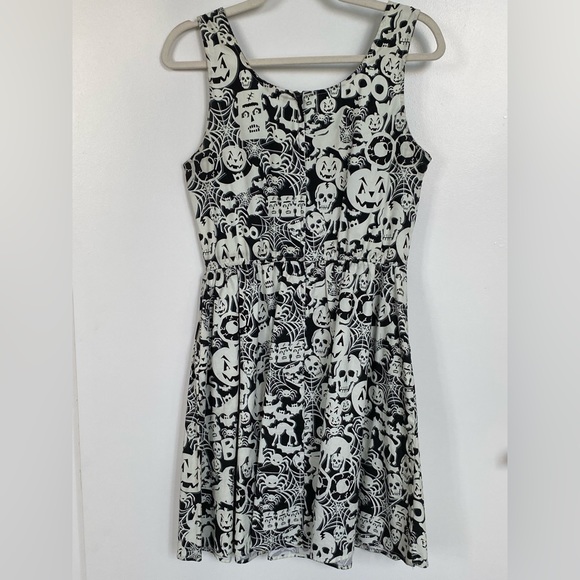 Folter Creatures of the Night Dress - Picture 2 of 6